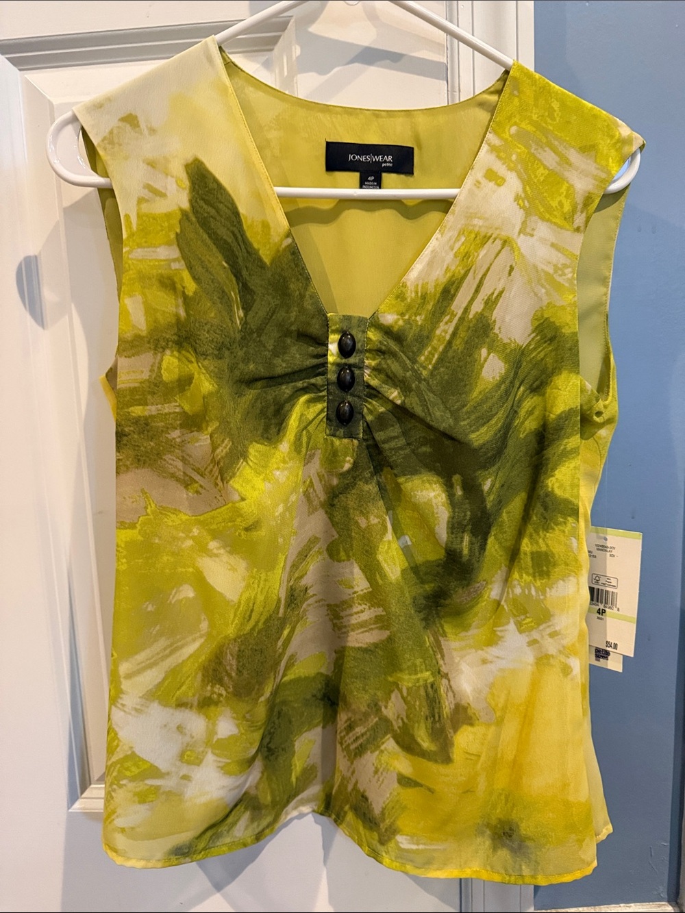 NWT Jones Wear Sleeveless Top